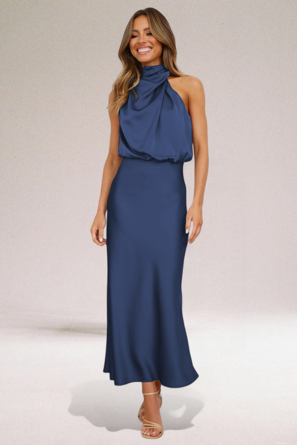 VALENTINA | Vestido Elegante de Satén con Detalles Refinados